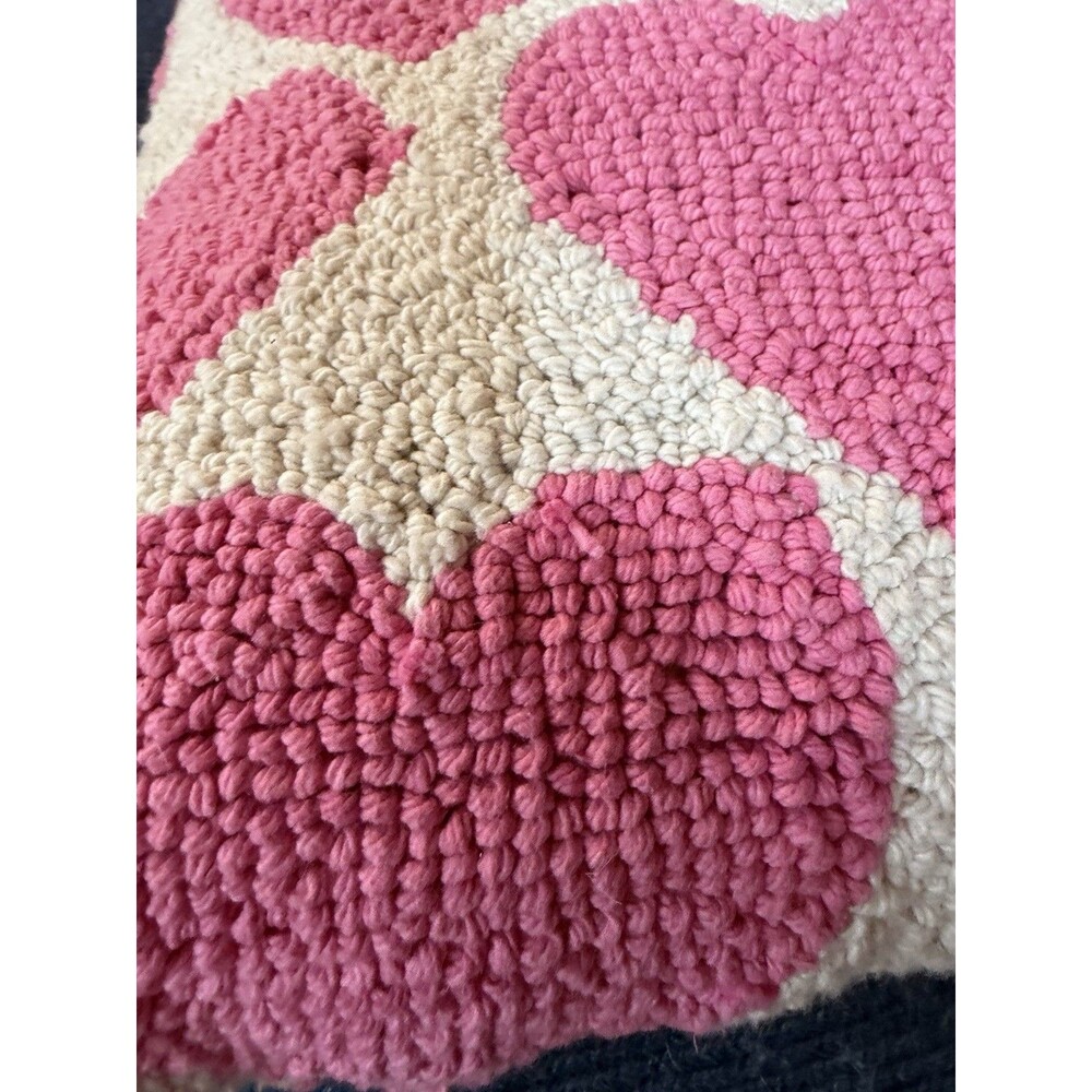14 X 14   heart decorative Square Throw pillow new With Tag Pink And White - Picture 2 of 7